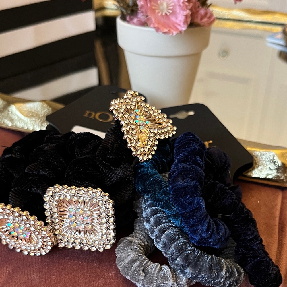 New nOir Elegant Black and Blue Velvet Hair Scrunchies - Set of 2 with 5 each - Picture 2 of 9